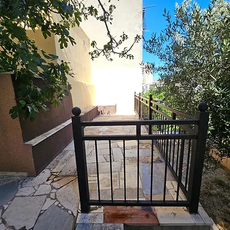 Nena Apartment