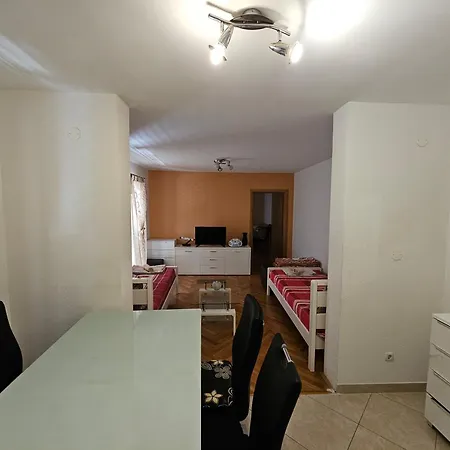 Nena Apartment