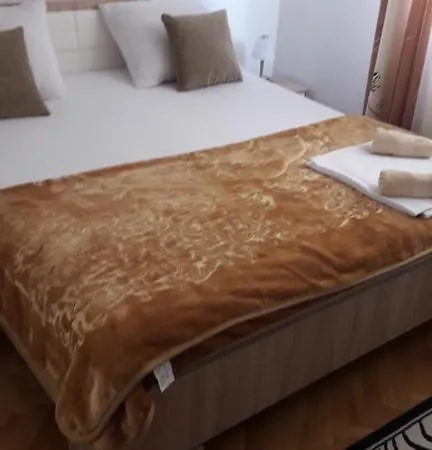 Nena * سبليت