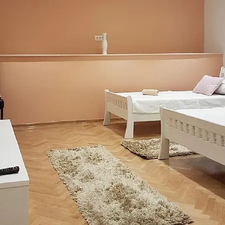 شقة Nena سبليت